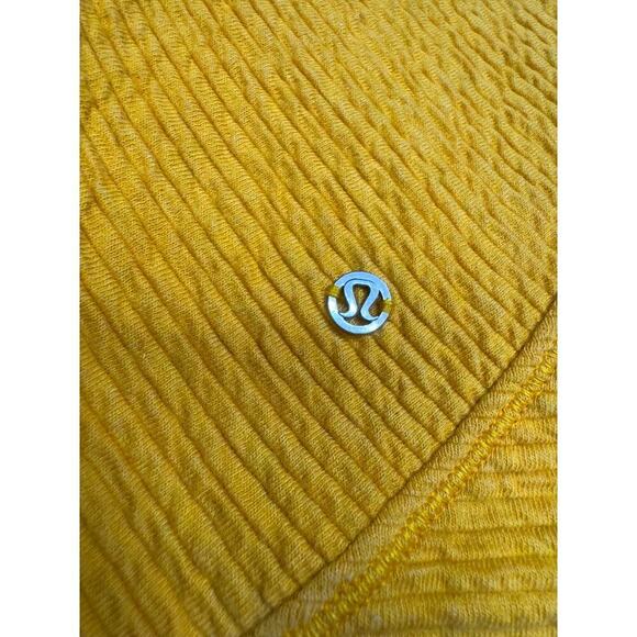 lululemon Womens Easy Going Hoodie Sleeveless Gold Hooded Size 10 Relaxed Fit - Picture 11 of 12